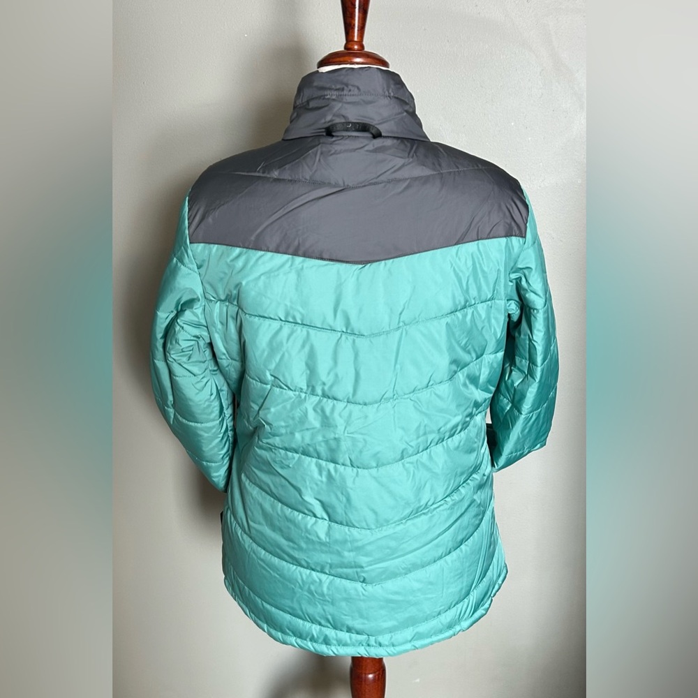 Women’s Spyder 3 in 1 Green n white winter Jacket - Picture 13 of 16